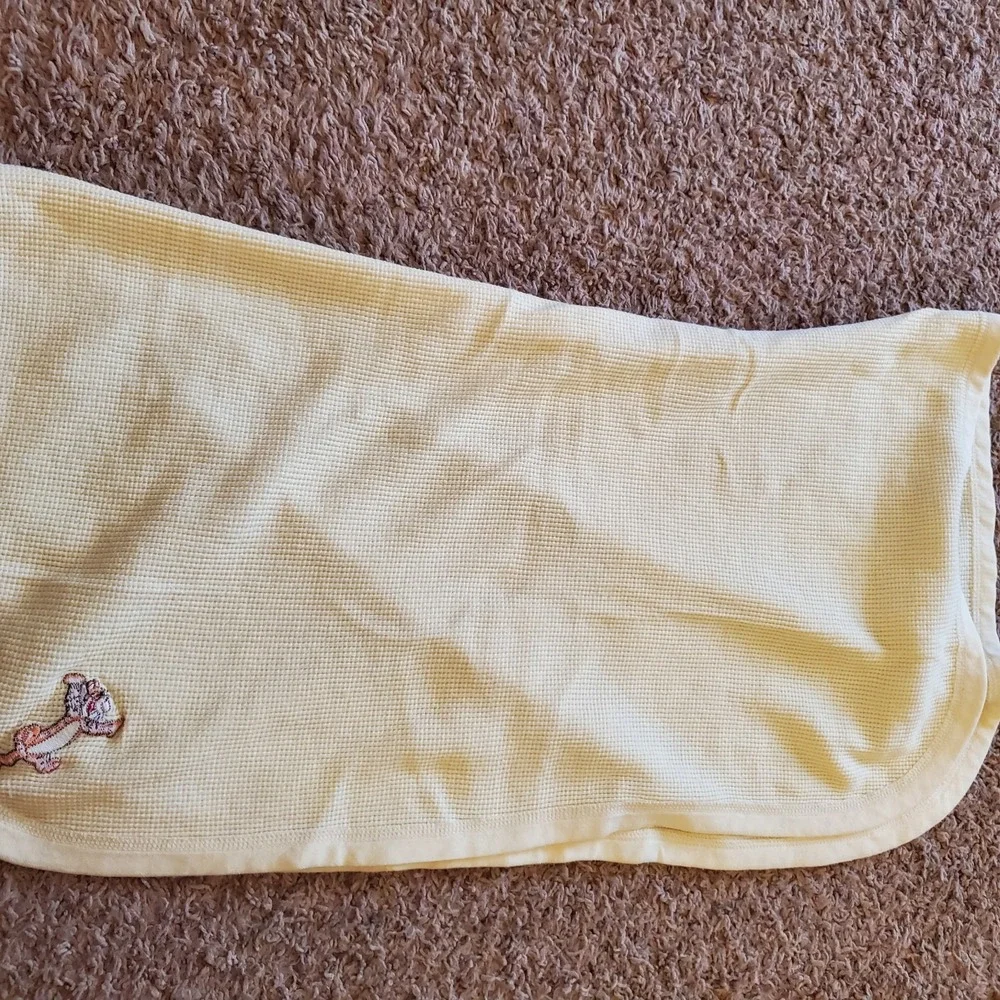 VTG Disney Tigger Yellow Thermal/Waffle Weave Baby Blanket 2003 Winnie The‎ Pooh